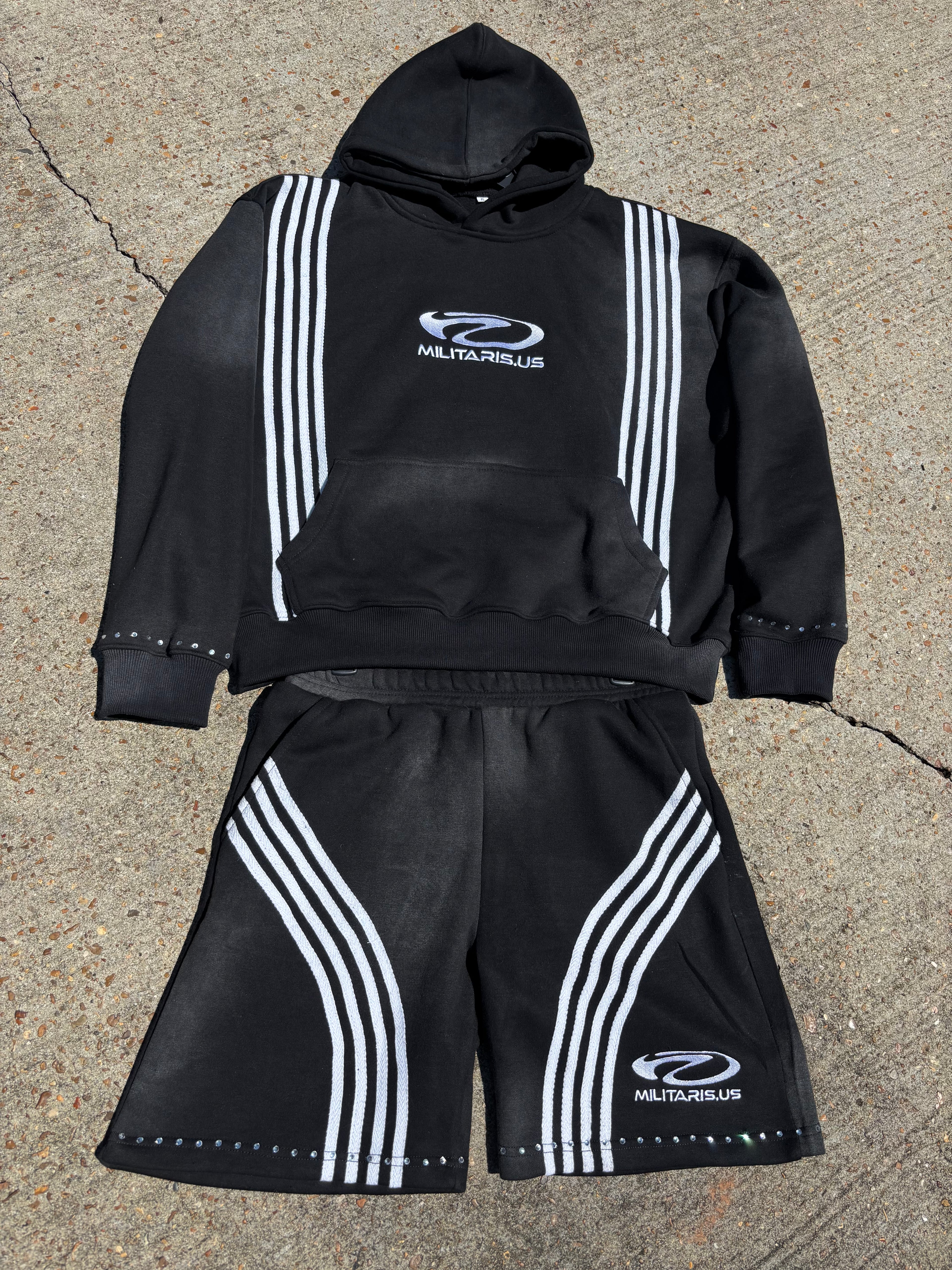 “ONYX” sports set